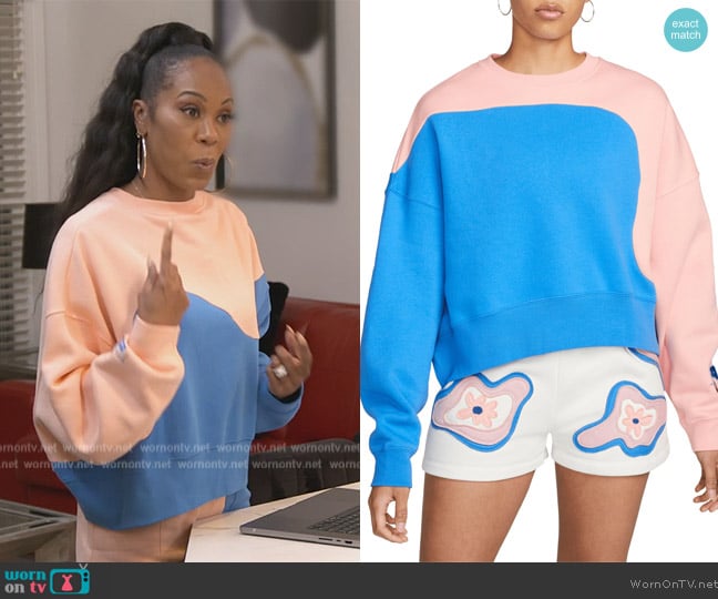 Nike Colorblock Fleece Sweatshirt worn by Sanya Richards-Ross on The Real Housewives of Atlanta