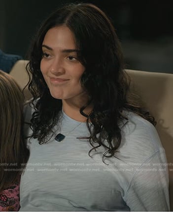 Olive’s light blue long sleeve tee on Manifest