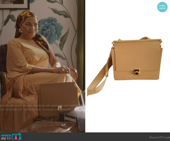 Polene Numero Handbag worn by Seema Patel (Sarita Choudhury) on And Just Like That