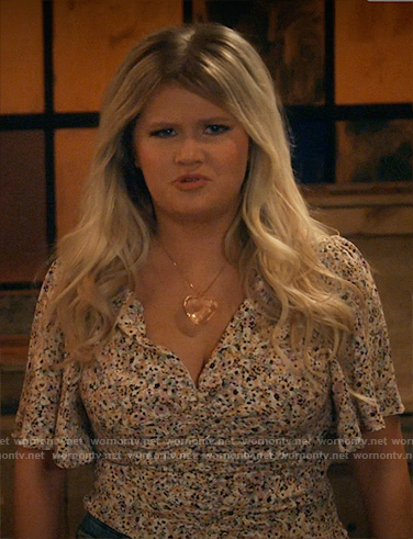 Prunella’s floral ruched top on iCarly