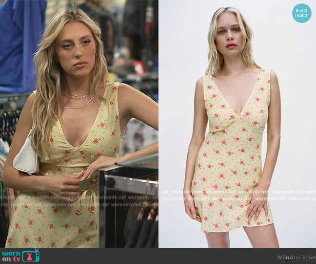 Realisation The Isabelli Dress in Verona worn by Sophia Stallone on The Family Stallone
