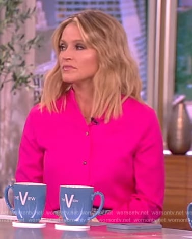 Sara’s pink button down blouse on The View