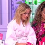 Sara’s white puff sleeve top on The View