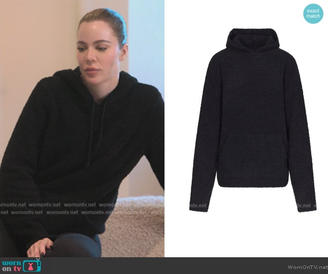 Skims Cozy Knit Unisex Hoodie worn by Khloe Kardashian (Khloe Kardashian) on The Kardashians