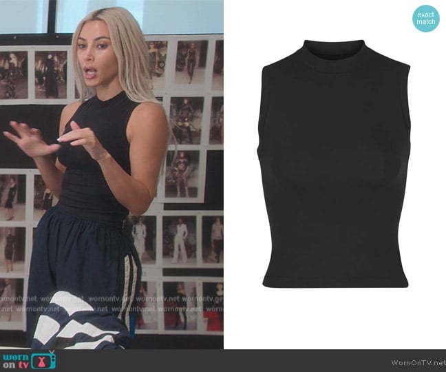 Skims Stretch Cotton Jersey Mock Neck Tank worn by Kim Kardashian (Kim Kardashian) on The Kardashians