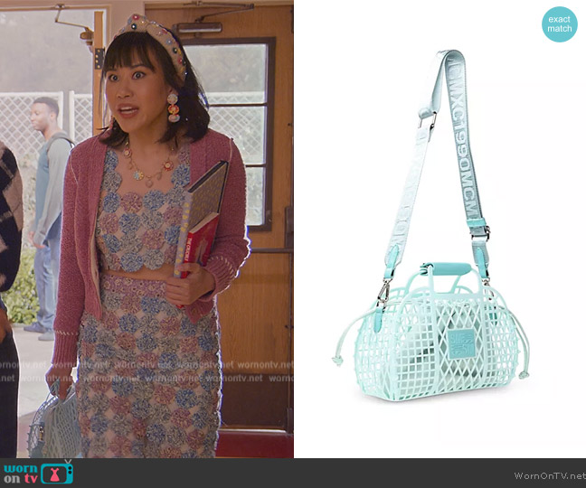 Steve Madden Bscreen basket bag with cross-body strap in mint worn by Eleanor Wong (Ramona Young) on Never Have I Ever