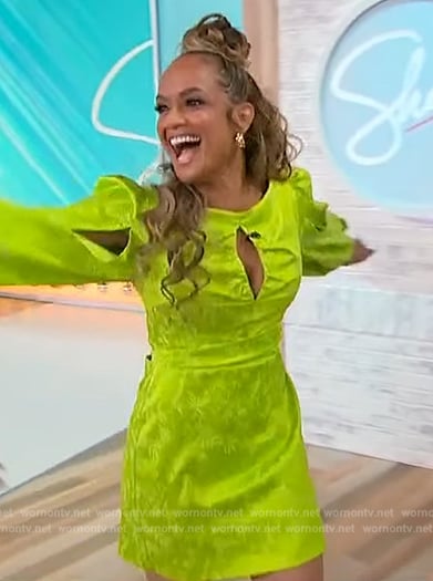 Tammy Townsend’s lime floral cutout mini dress on Sherri