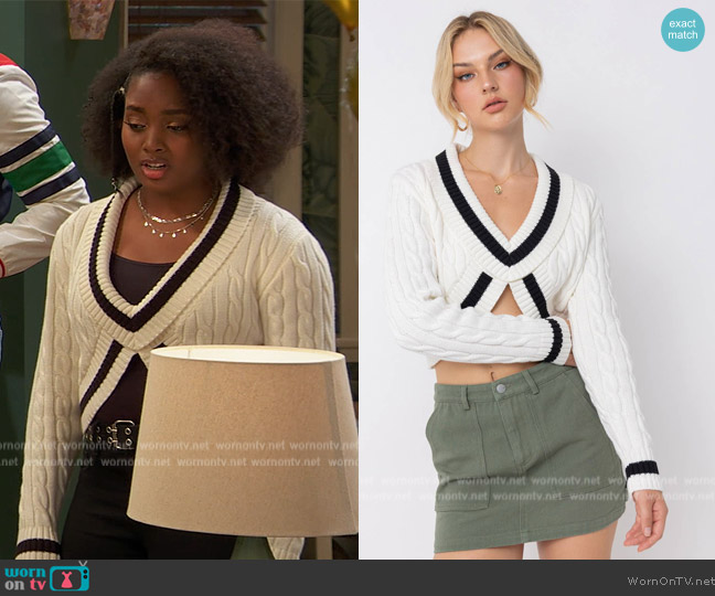 Three Sixty Cassie Cropped Sweater worn by (Laya DeLeon Hayes) on Ravens Home
