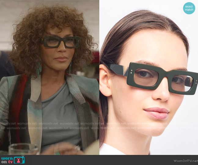 Valentino Logo Embellished Sunglasses worn by Lisa Todd Wexley (Nicole Ari Parker) on And Just Like That