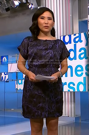 Vicky’s black and blue rope print dress on NBC News Daily