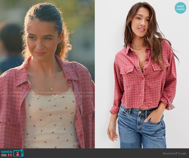 American Eagle Cropped Flannel Shirt worn by Cece (Harlan Drum) on Sweet Magnolias