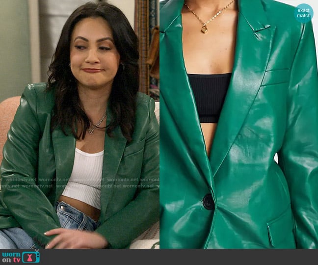 Stradivarius Faux Leather Blazer in Green worn by Valentina (Francia Raisa) on How I Met Your Father