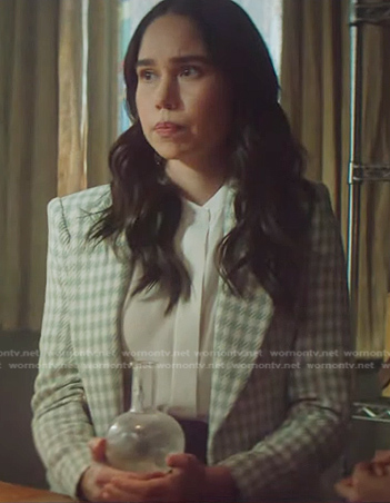 Addy’s green checked blazer on Nancy Drew