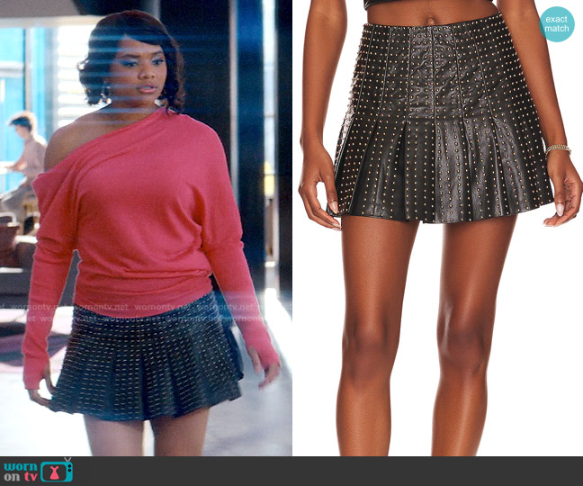 Alice + Olivia Carter Studded Leather Skirt worn by Venetia Kelaher (Jade Payton) on Glamorous