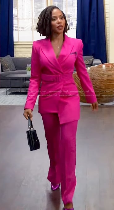 Andi’s pink suit on Tyler Perrys Sistas