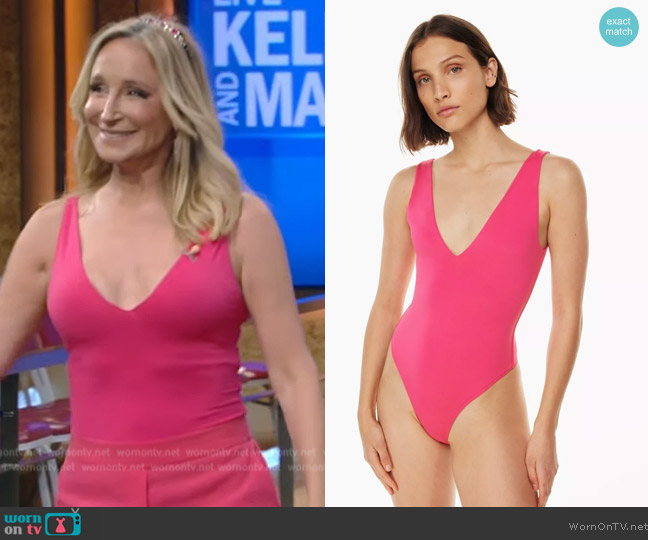 Babaton Contour V-Neck Bodysuit worn by Sonja Morgan on Live with Kelly and Mark