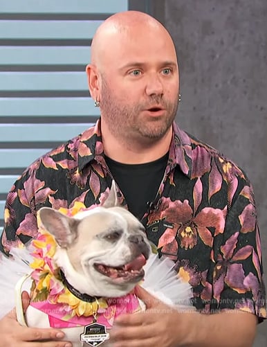 Dan Nykolayko’s floral print shirt on Access Hollywood