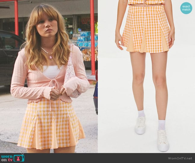 Forever 21 Mixed Plaid Mini Skirt worn by Taylor Jewel (Rain Spencer) on The Summer I Turned Pretty