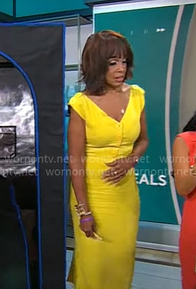 Gayle’s yellow buttoned v-neck dress on CBS Mornings