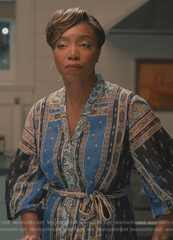 Helen’s blue paisley print wrap dress on Sweet Magnolias