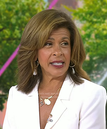 Hoda’s pearl drop earrings on Today
