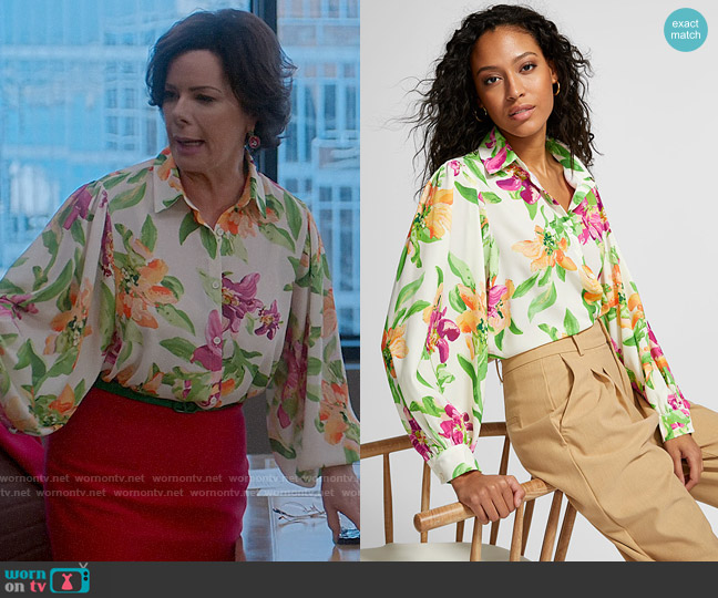 Icone Hibiscus puff-sleeve blouse worn by Margaret Wright (Marcia Gay Harden) on So Help Me Todd