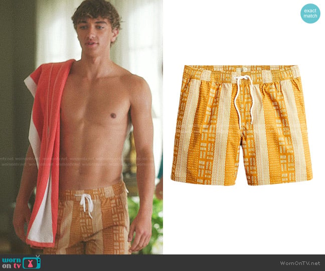 J. Crew Stretch Swim Trunk in print worn by Jeremiah Fisher (Gavin Casalegno) on The Summer I Turned Pretty