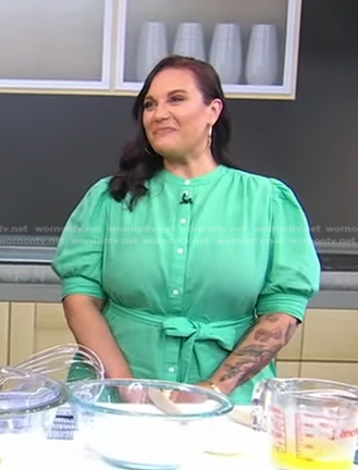 Karen Akunowicz’s green puff sleeve shirtdress on Good Morning America