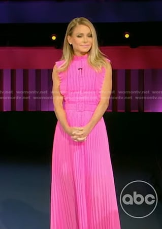 Kelly’s pink pleated belted dress on Generation Gap