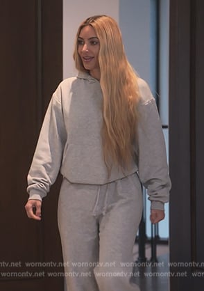 Kim’s gray hoodie and sweatpants on The Kardashians