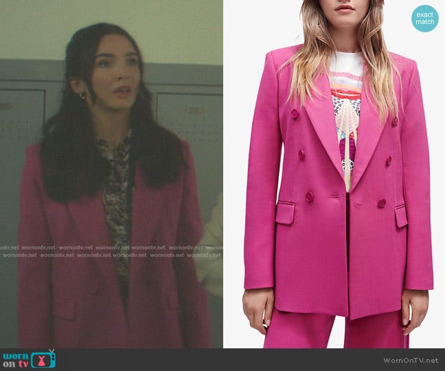 Maje Vibois Double-Breasted Blazer worn by Bess (Maddison Jaizani) on Nancy Drew