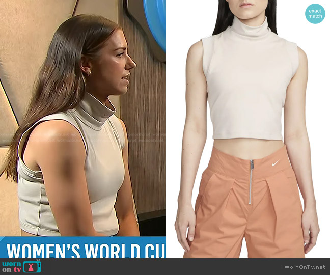 Nike Sportswear Mock Neck Crop Top worn by Alex Morgan on Today