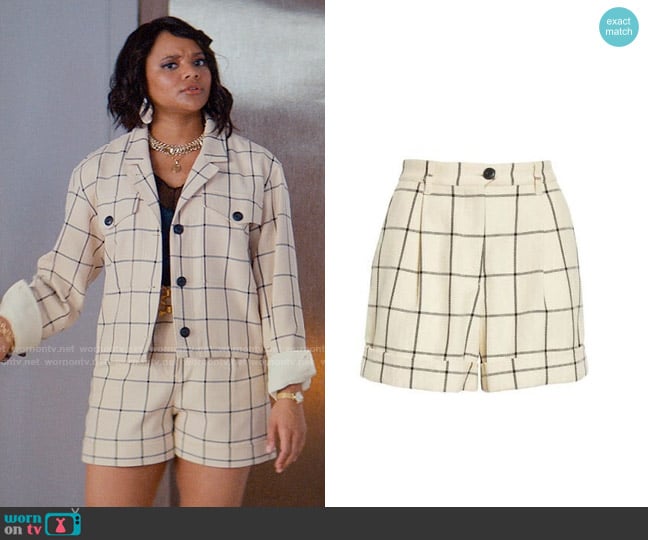 Rag and Bone Ivy Shorts worn by Venetia Kelaher (Jade Payton) on Glamorous