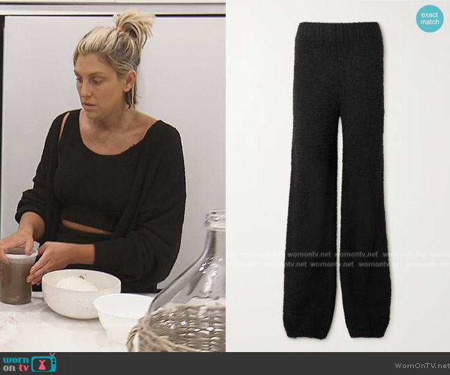Skims Cozy Knit boucle pants - Onyx worn by Gina Kirschenheiter on The Real Housewives of Orange County