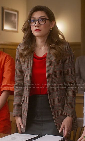 Susan’s grey plaid blazer and colorblock tote bag on So Help Me Todd