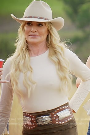 Taylor’s white long sleeve tee on The Real Housewives of Orange County