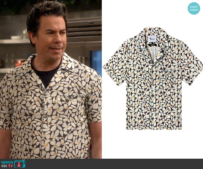 Tombolo Sunny Disposition Shirt worn by Spencer Shay (Jerry Trainor) on iCarly