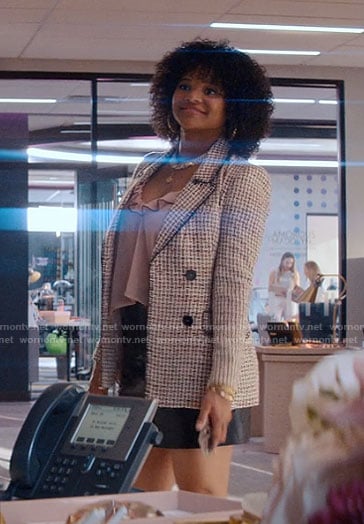 Venetia’s tweed blazer on Glamorous