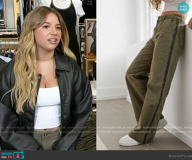 AE x The Ziegler Sisters Stretch High-Waisted Baggy Wide-Leg Pant worn by Kenzie Ziegler on Access Hollywood
