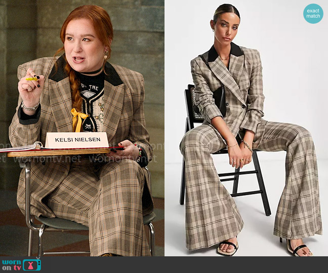 ASOS Design Double breasted suit blazer in brown check worn by Ashlyn (Julia Lester) on High School Musical The Musical The Series