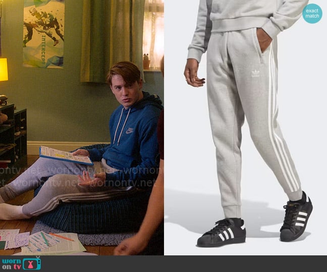 Adidas Adicolor Classics 3-Stripes Pants worn by Nick Nelson (Kit Connor) on Heartstopper