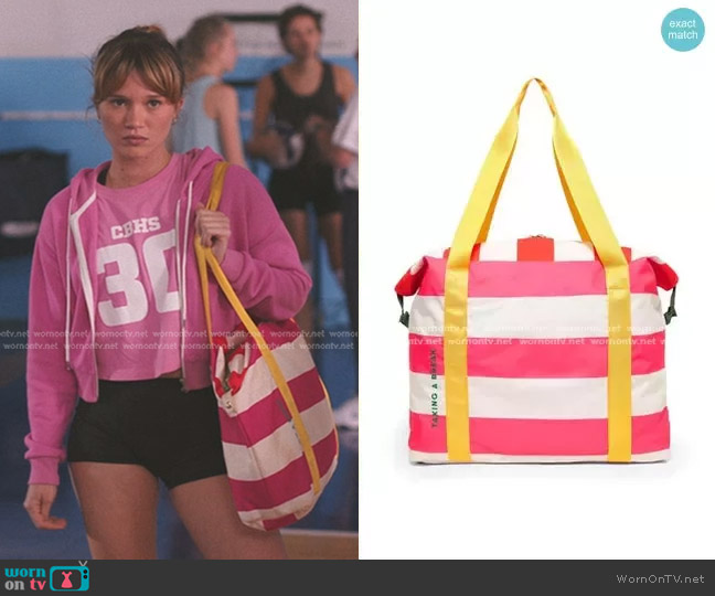 Ban. Do Getaway Weekender Bag in swim club stripe worn by Taylor Jewel (Rain Spencer) on The Summer I Turned Pretty