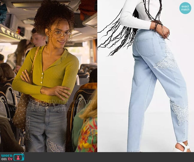 Miss Selfridge Butterfly print embroidered mom jean bleach wash worn by Elle Argent (Yasmin Finney) on Heartstopper