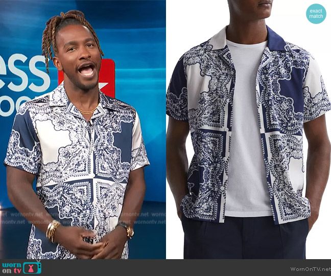 Reiss Loxley Regular Fit Short Sleeved Printed Cuban Collar Shirt worn by Scott Evans on Access Hollywood