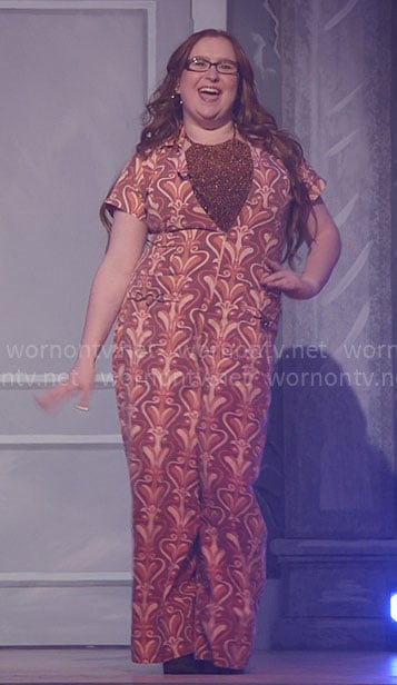 Ashlyn’s orange printed jumpsuit on High School Musical The Musical The Series