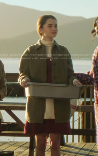 Birdie’s green shirt jacket on Nancy Drew