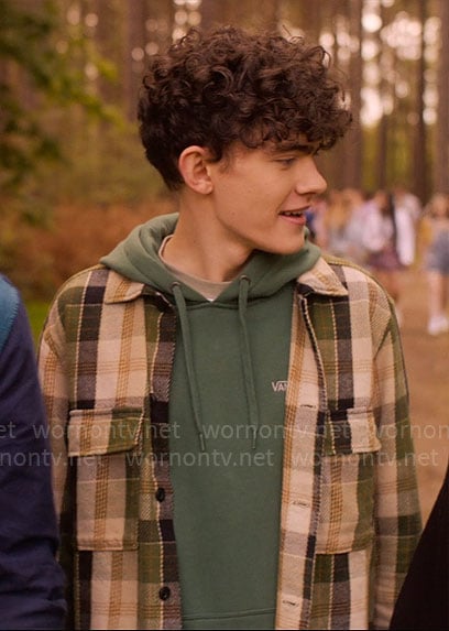 Charlie’s green and beige plaid shirt jacket and Vans hoodie on Heartstopper