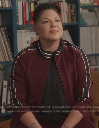 Che’s burgundy jacket and pants on And Just Like That