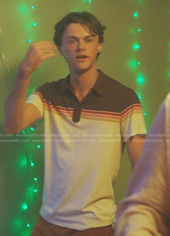 Conrad’s brown and white striped polo shirt on The Summer I Turned Pretty