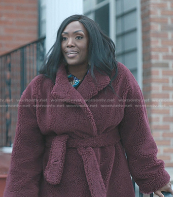 Deja’s burgundy wrap teddy coat on The Chi